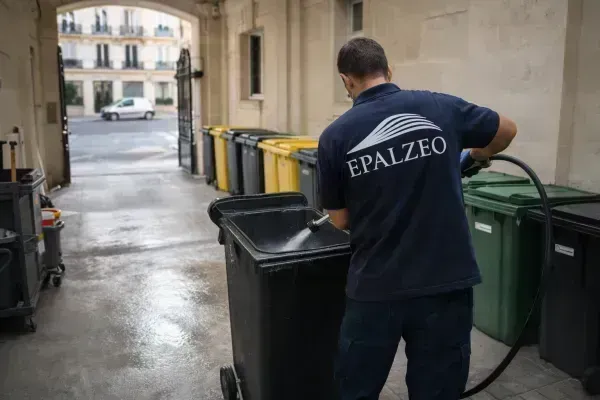 Gestion des ordures ménagères local poubelles copropriété Paris